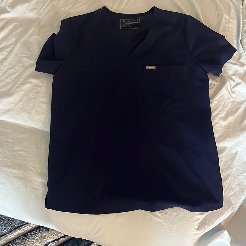 Figs Scrub Top